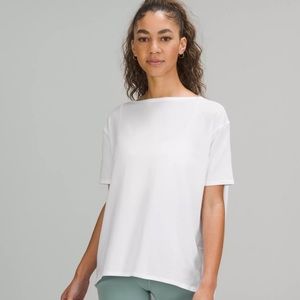 Lululemon Back in action short sleeve T-shirt